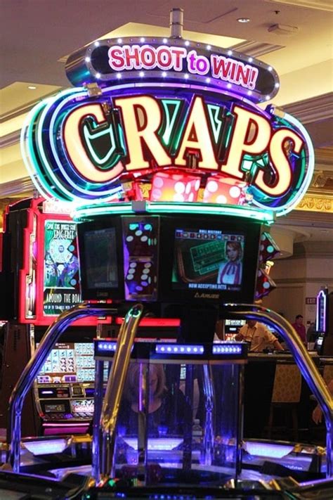 A Casino Game We're Loving Right Now: Shoot to Win Craps | Vital Vegas