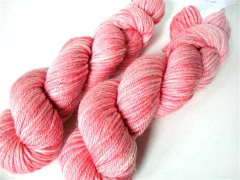 A (mini) guide to selecting fiber content in a yarn | FreshStitches