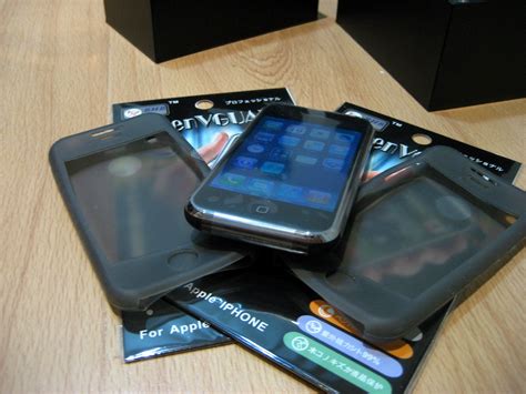 iPhone with accessories | Screen Protectors and Silicone Cas… | Flickr