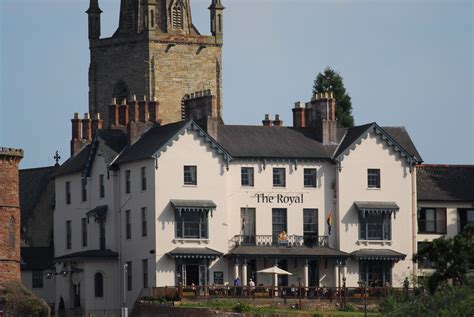 The Royal Hotel, Ross on Wye © John Winder cc-by-sa/2.0 :: Geograph ...