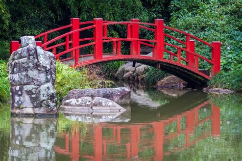 Japanese Garden, bridge to anywhere | Shutterbug