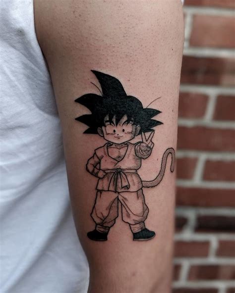 Baby Goku | Tatuaje de dragón para brazo, Tatuajes retro, Tatuajes ...