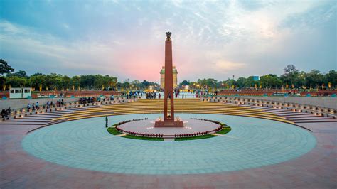 War Memorial In New Delhi Crossword