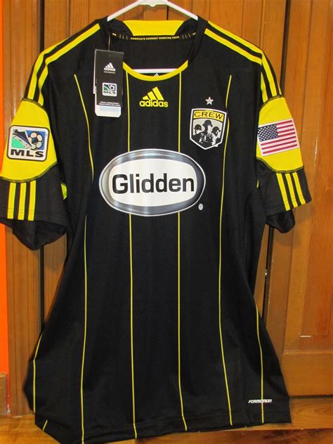 Kit Collection - My Soccer Jersey Collection: Columbus Crew 2010 Away