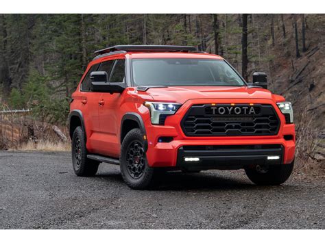 2023 Toyota Sequoia Pictures: | U.S. News