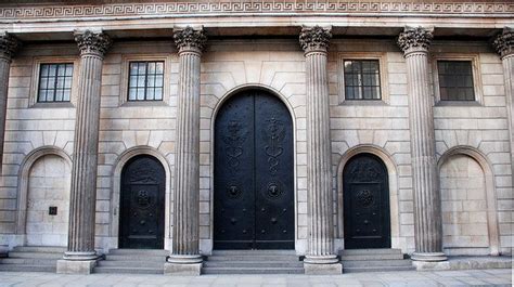 Ladies what...visit the Bank of England museum - Ladies What Travel