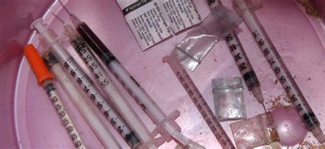 Official: Kids playing doctor gave 'flu shot' with found hypodermic needle - masslive.com