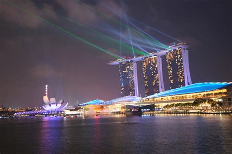 Singapore Skyline: Marina Bay Sands by josephacheng on DeviantArt