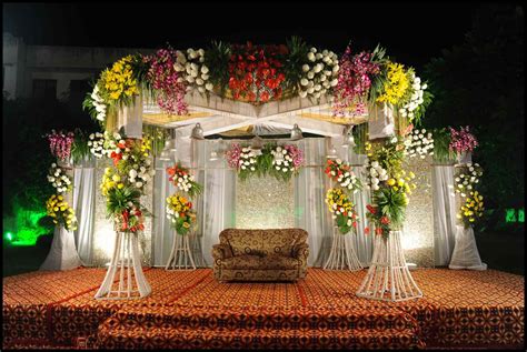 Best Wedding Stage Decoration Idea For Indian Weddings