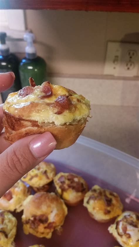 Bacon, Egg, & Cheese Muffins