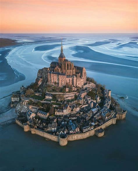 Timeless beauty ~ Mont Saint-Michel, France Phot | Castle, Beautiful castles, Best vacations