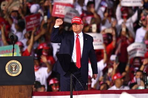 Trump rally in Florida lasts until nearly 1AM despite area curfew | Fox News