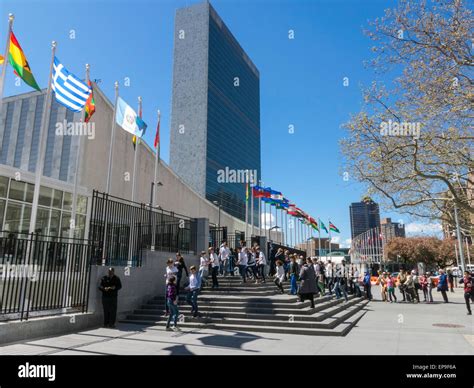 United nations flags hi-res stock photography and images - Alamy