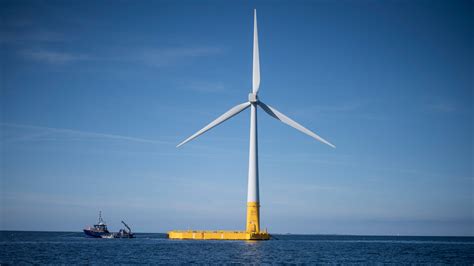 The wild new technology coming to offshore wind power | MIT Technology ...