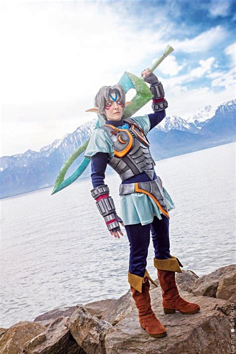 TLoZ Majora's Mask : Fierce Deity Link Cosplay by MiyukiKurame on DeviantArt | Link cosplay ...