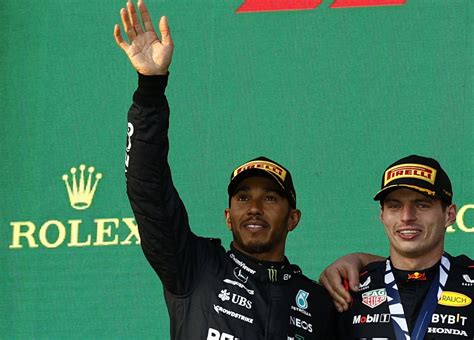 Lewis Hamilton Beda Suara dengan Max Verstappen soal Format Baru Sprint ...