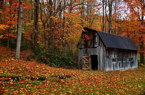 Autumn Country Barn | Autumn Country Barn Rural Fall Foliage… | Flickr