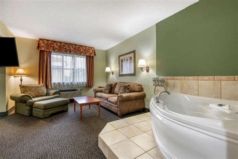 Hotels with Jacuzzi in Room in Gainesville ️ 2024