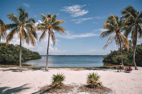 Best Key Largo Beaches (Beaches you don't want to miss on your trip!)