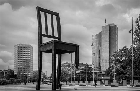 Broken Chair | Broken Chair is a monumental sculpture in woo… | Flickr