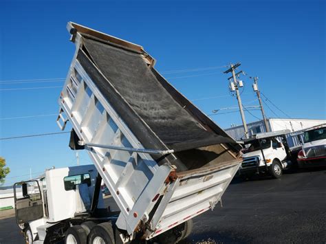 2005 Kenworth T300 Dump Truck - SOLD - Tipton Sales & Parts, Inc