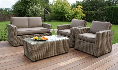 Tips for buying rattan garden furniture that will last - Bullet News