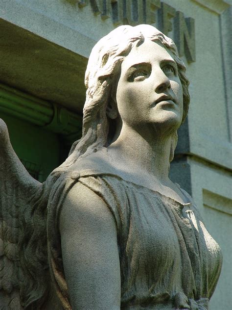 Free angel statue Stock Photo - FreeImages.com