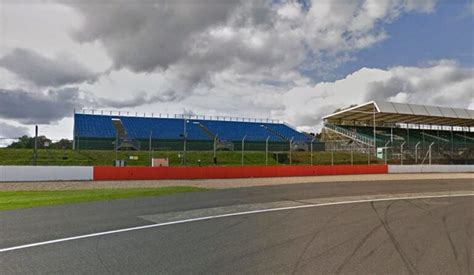 Silverstone Club Corner Grandstands: Seating Plan & View info