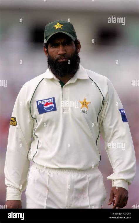 MOHAMMAD YOUSUF PAKISTAN OLD TRAFFORD MANCHESTER ENGLAND 28 July 2006 ...