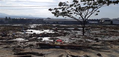 Indonesia – Earthquakes and Tsunami Cause Devastation in Sulawesi – FloodList