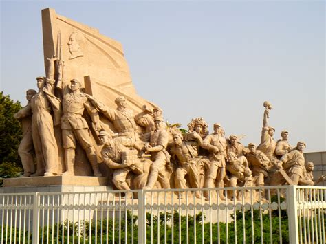 Beijing, China Tiananmen Square.Monument to the Peoples Heroes ...