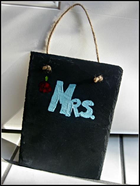 (DIY) - Teacher's Appreciation Day Gift - Slate Name Plaque - Finding Debra