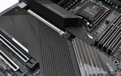 Z690 Aorus Master motherboard review: 10GbE at last | Club386