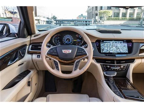 2020 Cadillac CT6: 169 Interior Photos | U.S. News