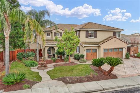 Vacaville, CA Real Estate - Vacaville Homes for Sale | realtor.com®