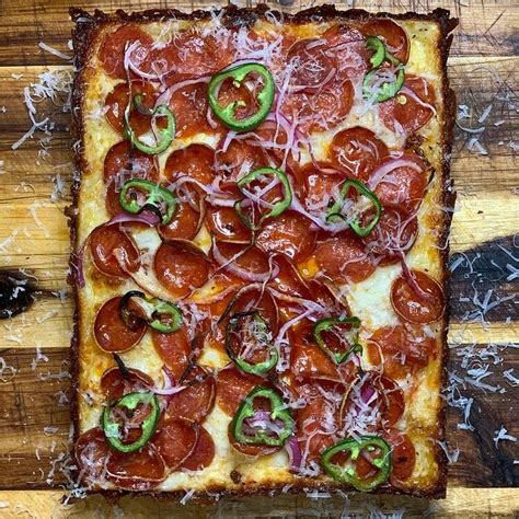 Detroit-Style Pizza Recipe - Dishcrawl