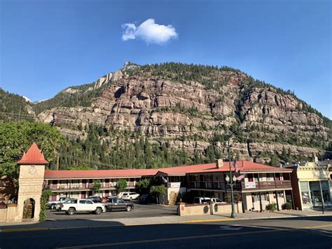 Ouray Chalet Inn - Swept Away Today