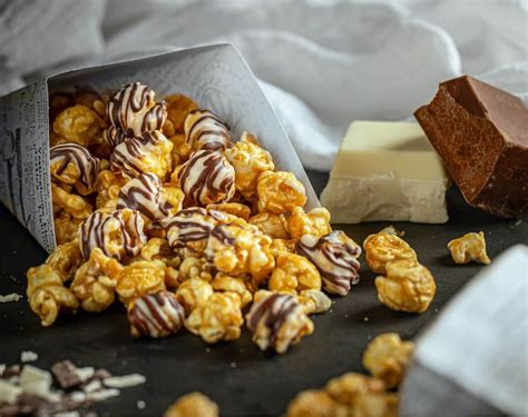 Gourmet Popcorn Gift Baskets, Tins, & Cones | Popcornopolis