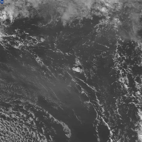 Stunning satellite observations show Tonga eruption effects in ...