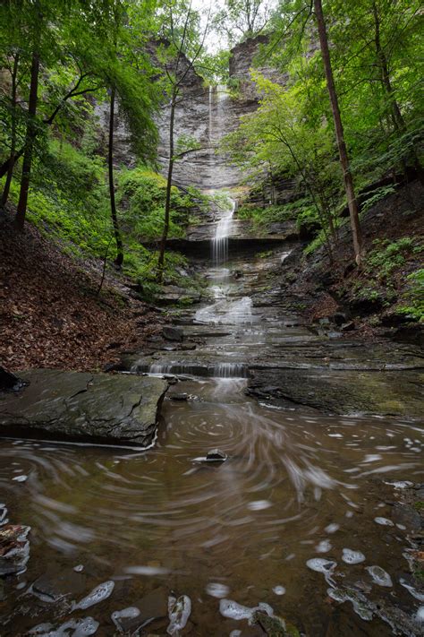 A waterfall on the shores of Cayuga Lake in Ithaca, NY(OC)[1365 x 2048 ...