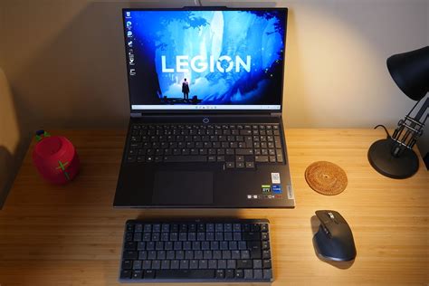 Lenovo Legion Slim 7i Gen 7 review: A lighter way to play