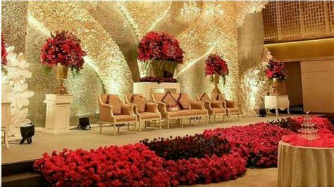 46 Indoor Wedding Decorations | Ijabbsah