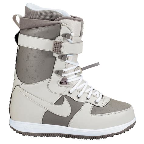 Nike SB Force 1 Snowboard Boots 2015 | evo