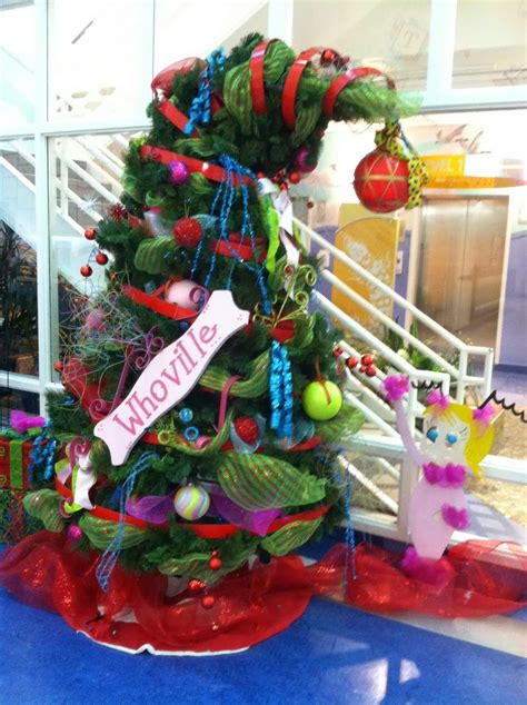 Whoville Christmas tree … | Whoville christmas, Whoville christmas decorations, Grinch christmas