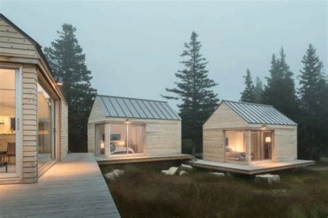 Go Logic Designs Breathtaking Trio of Modern Tiny Houses in Maine ...