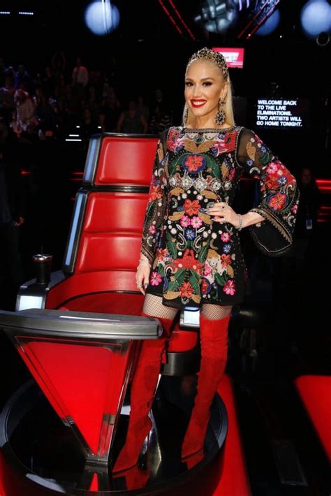 Gwen Stefani In Alice + Olivia – Season 12 of The Voice