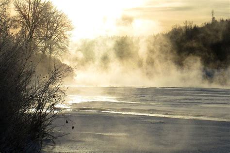 Ice Fog | A Moment of Science - Indiana Public Media