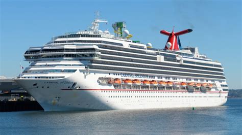 Carnival Splendor Cruise Ship: Overview and Things to Do