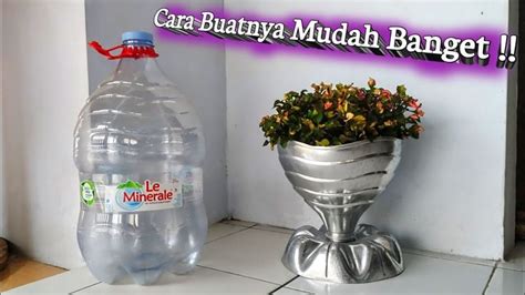 cara membuat pot bunga dari galon bekas | Pot bunga, Bunga, Ide dekorasi