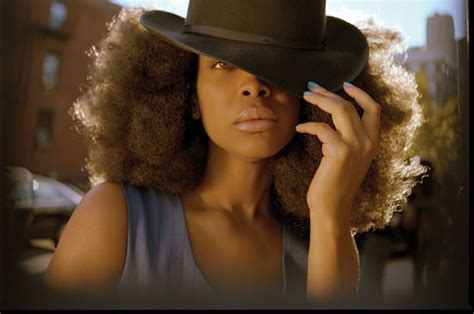 Erykah Badu Unveils 'New Amerykah, Part II'